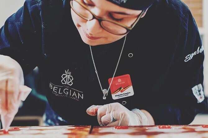 1.5h Belgian Chocolate Workshop in Brussels (bean to bar) - Ruby Pink Chocolate Secrets: A Different Kind of Chocolate