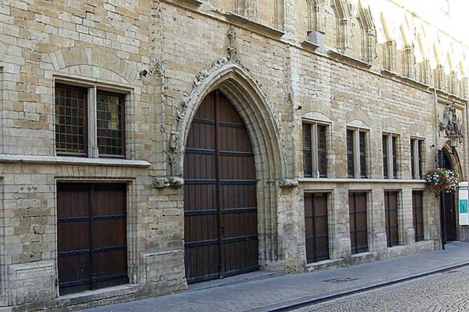 600 Years of History and Heritage: A Self-Guided Walking Tour of Leuven - Saint Anthony’s Chapel and Father Damien’s Grave
