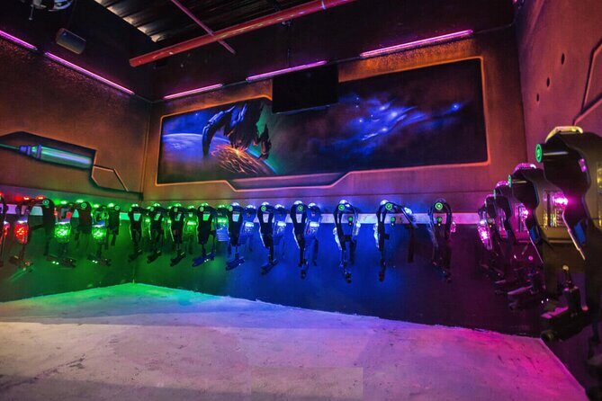 Amasing 2 Laser Tag Games in Brussels (40mn) - Inside the dark maze: what makes Space Fun’s arena feel different