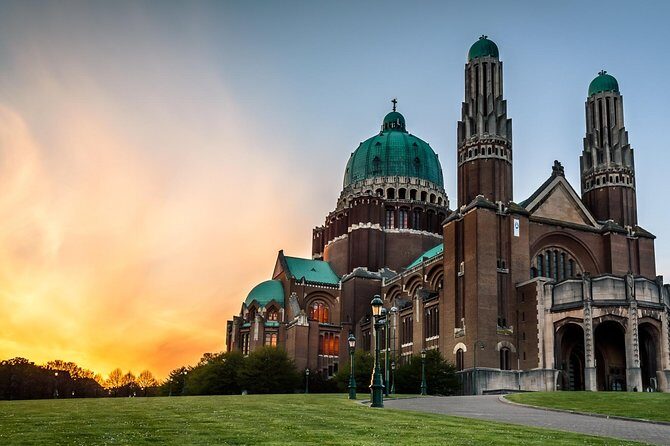 Best of Brussels : Private Luxury Tour - Notre-Dame du Sablon: Late Gothic beauty with old guild stories
