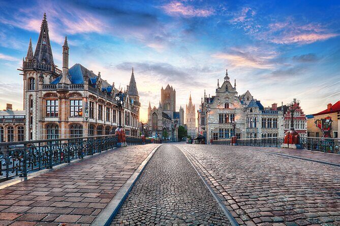Bruges and Ghent - Belgium's Fairytale Cities - from Brussels - Bruges First Stop: Minnewater (Lake of Love) and Lovers Bridge