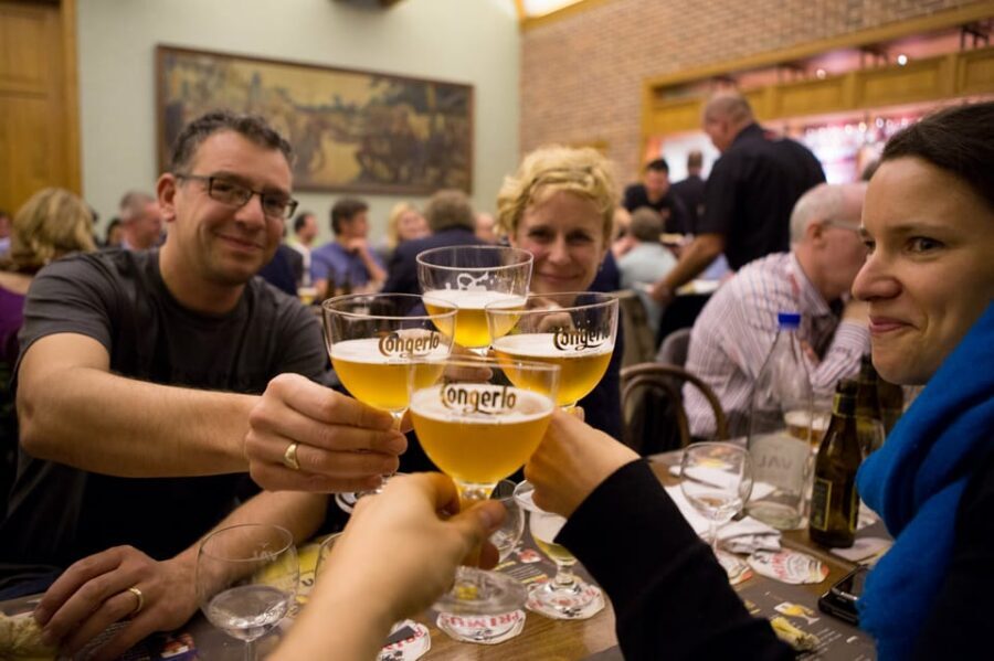 Brussels: Belgian Beer Tasting Tour - Stop 3: A la Bécasse and Traditional Beer Hall Energy