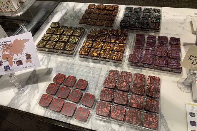Brussels Chocolate Beer Waffle and Belgian Whiskey All-in-One (Small Group) Tour - Speculoos: the 17th-century cookie stop you’ll remember