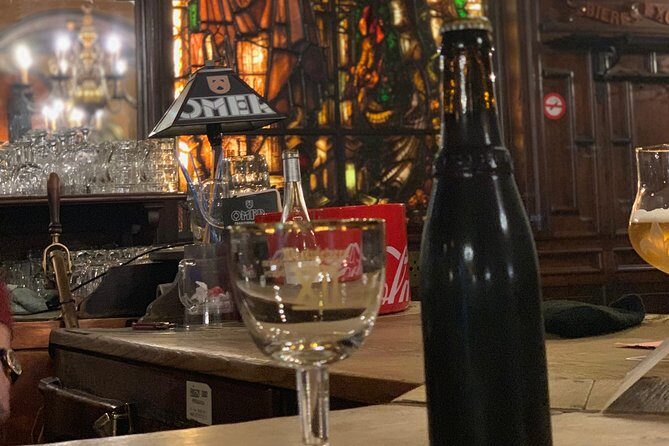 Brussels Chocolate Beer Waffle and Belgian Whiskey All-in-One (Small Group) Tour - Beer tasting across styles, with pairings that make sense