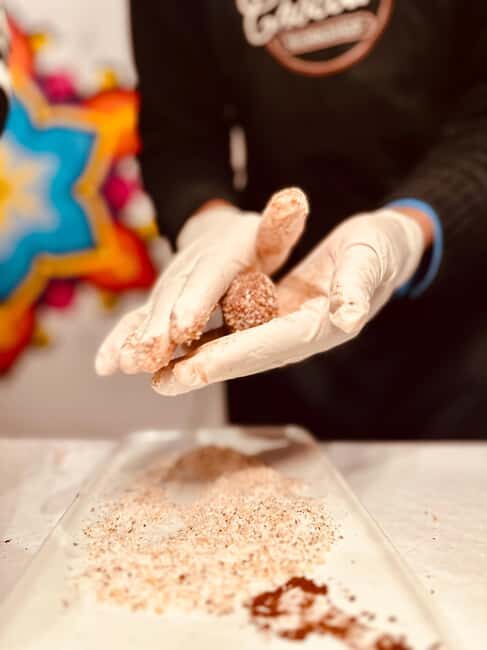 Brussels: Chocolate Truffle & Belgian Hot Chocolate Workshop - Entering the workshop at #30, Brussels (and why it matters)
