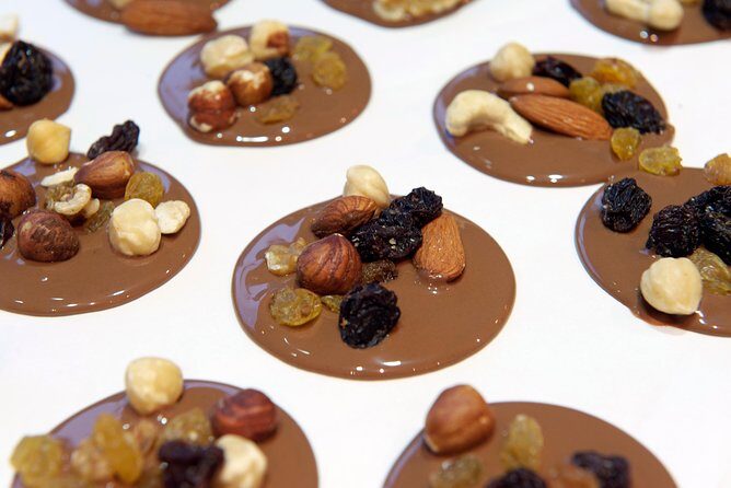 Brussels Chocolate Walking Tour and Workshop - A 3.5-hour chocolate-and-sights plan that actually works