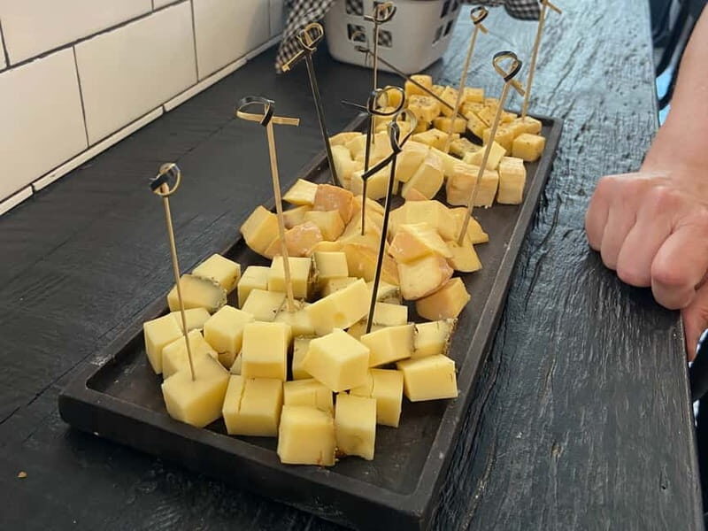 Brussels: City Center Guided Food Tour with Tastings - Why a 3-Hour Brussels Food Walk Feels Like Real Travel