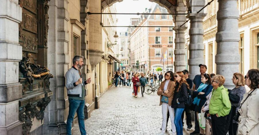 Brussels: City Highlights Walking and Tasting Tour - How This Brussels Tour Turns Landmarks Into Real City Flavor