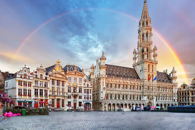 Brussels: City Walk with Audioguide in 7 Languages on your Phone - Brussels Chapel (Our Lady of the Chapel) and the Marollen area
