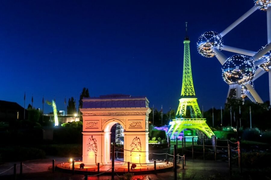 Brussels: Entry Ticket to Mini-Europe - The story behind the miniatures: democracy, empires, and modern change