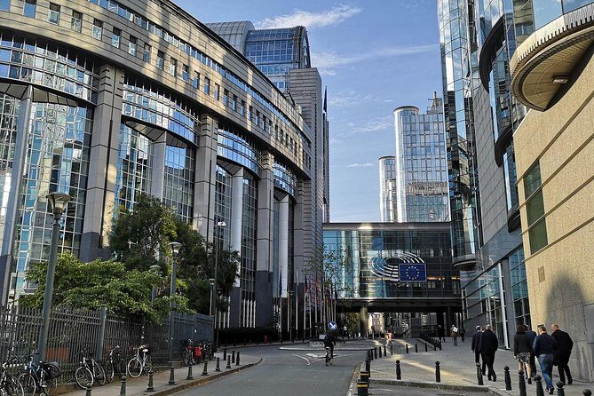 Brussels’ European Quarter And The Atomium - Meet-up at Place du Luxembourg and a plan that stays flexible