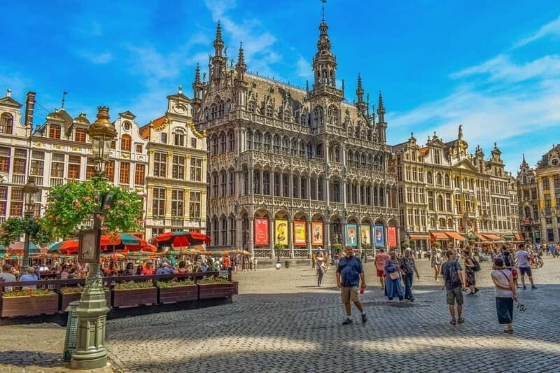 Brussels Highlights: Walking & Bus Tour with Waffle Tasting - Key Things You’ll Notice on This Brussels Tour
