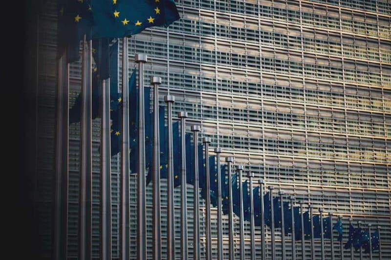 Brussels Highlights: Walking & Bus Tour with Waffle Tasting - Wrapping Up at Central Station: How to Use the Rest of Your Day