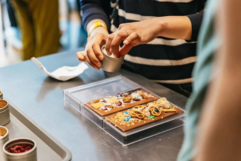 Brussels: Make Your Own Chocolates Workshop with Tastings - Where to Meet: Place de la Justice is the easy starting point