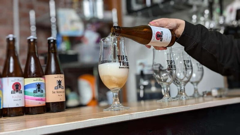 Brussels: micro brewery & distillery tour + beer tasting - Language and age rules: know this before you go