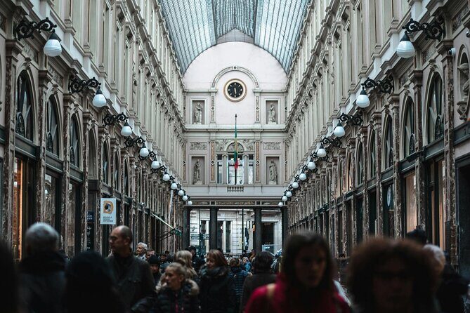 Brussels Old City’s Highlights Walking Tour - Church of St Nicolas plus Brussels comic murals you can spot on the walk