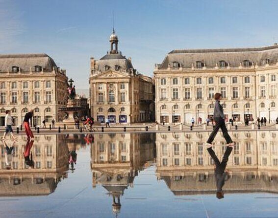 Brussels Old Town & Beer Secrets: Self-Guided Puzzle Walk - Key things you’ll notice on this Brussels beer puzzle walk