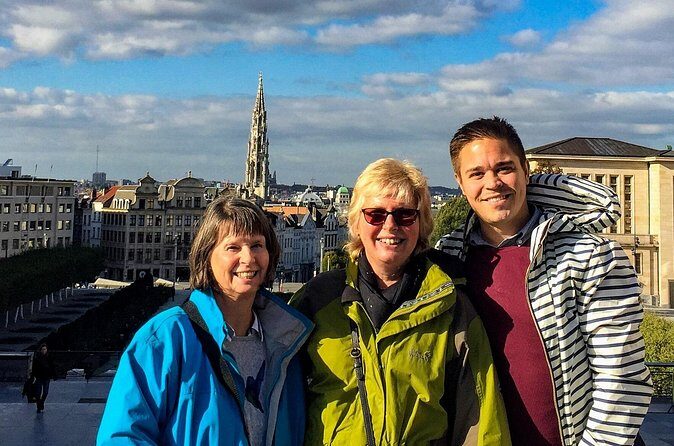 Brussels Politics Tour: Private & Personalized with a Local Guide - Matongé (Congolese neighborhood): culture, color, and colonial context