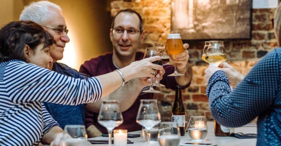 Brussels: Private Beers, Bars, and Live Music Tour by Night - Madame Moustache for Live Music, or Au Bassin for Beer First