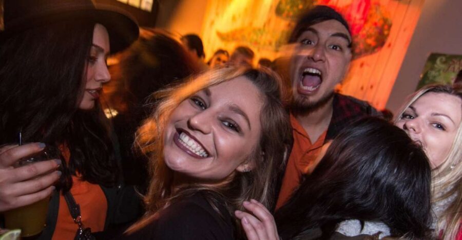 Brussels: Pub Crawl and Nightlife Party Experience - Key points to know before you go