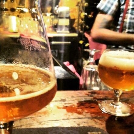 Brussels: Pub Crawl and Nightlife Party Experience - Drinks, Music, and the Discounts You Can Actually Use