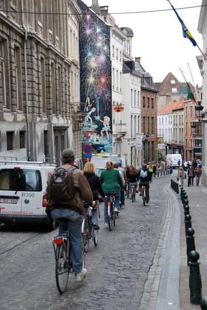 Brussels: Sightseeing Bike Tour - Key Highlights You’ll Feel Right Away