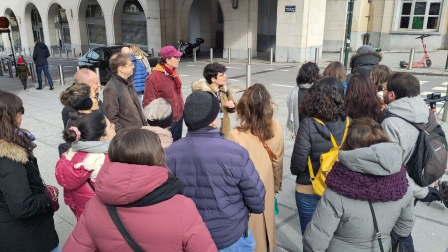 Brussels: The comic book walls walking tour - Where to get comics in your language after the walk