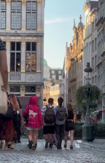 Brussels Tipsy Tour: Cocktail Making, Painting & Chocolates - Who this tour suits best