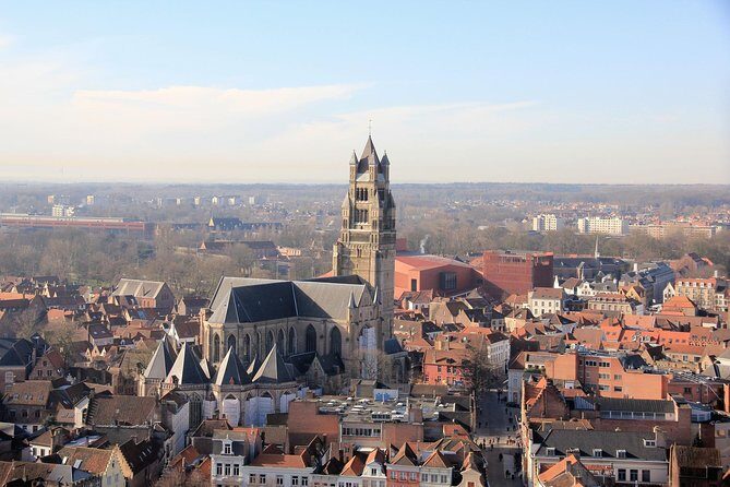 Brussels to Bruges: Private & Personalized Day Trip with a Local - Meeting Point and Getting Oriented in Brussels