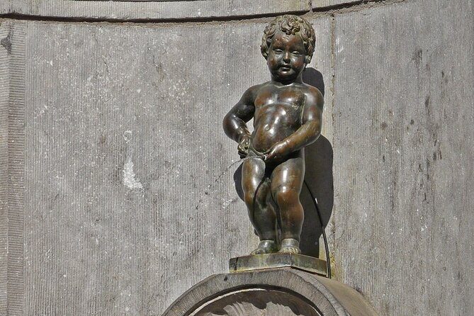 Brussels Walking and Tasting Tour (Beers,Chocolates&Fries/Waffle) - Weather and comfort: the one downside to plan around