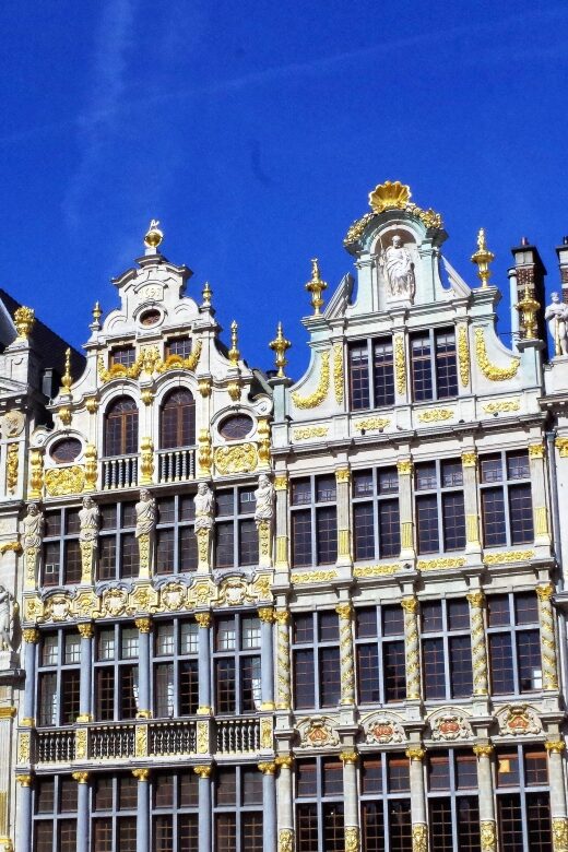 Brussels: Walking Tour with Belgian Lunch, Chocolate, & Beer - Beer and Food Pairing: Why It Feels Like a Real Meal, Not a Promo Stop