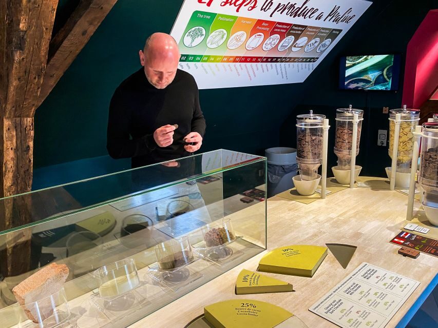 Choco-Story Brussels: Chocolate Museum Entrance with Tasting - Live praline making demo: how to get the best view (and best hearing)