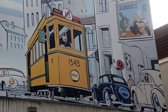 Comic Book Tour in Brussels - Les Galeries Royales Saint-Hubert and Tintin beyond comics