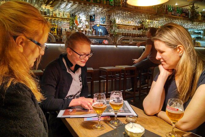 Discover Brussels beer world with a chocolate pairing by a young local - Les Brasseurs: finish with big-name Belgian beer plus craft flavor