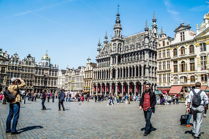 e-Scavenger hunt Brussels: Explore the city at your own pace - Crowds, pace, and family-friendliness: why this works