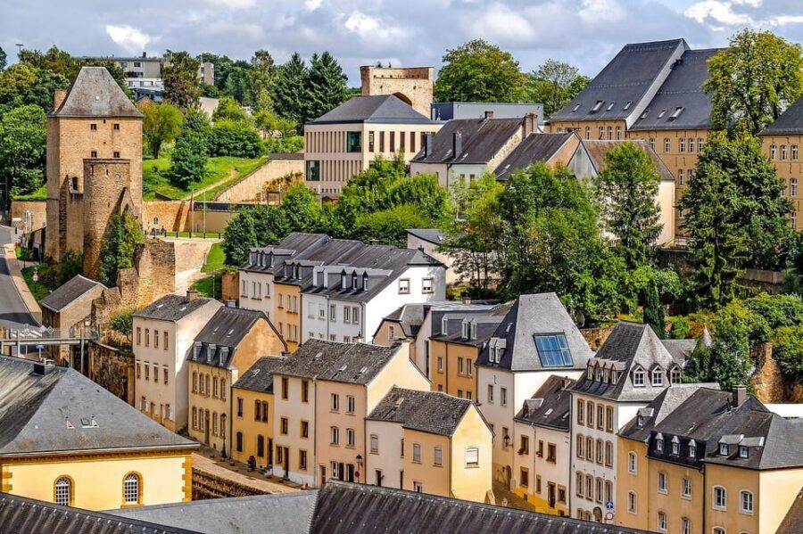 From Brussels: Guided Day Trip to Dinant and Luxembourg - Luxembourg free time: how to use your about 3 hours wisely