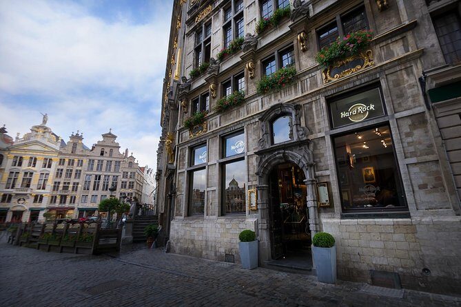 Hard Rock Cafe Brussels with Set Lunch or Dinner - Where You’ll Eat: Hard Rock Cafe Brussels at the Grand Place