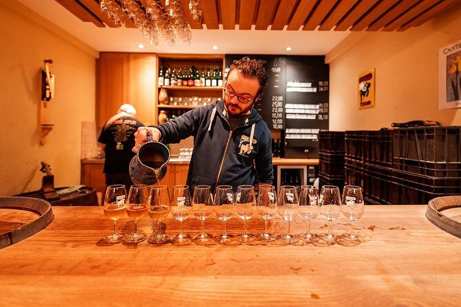 Private: Discover Brussels beer & breweries by a young local (incl. chocolate) - Private Brussels Beer Pickup That Lets You Relax Fast