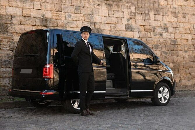 Private One-way Brussels Airport Transfer To Brussels - The ride itself: comfort, privacy, and group-friendly space