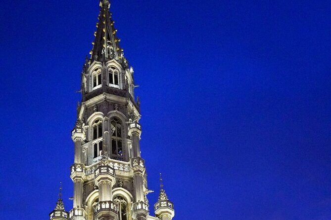 Private Tour: The Dark Side of Brussels - Grand Place to the Grand Sablon Market Area: Start With Color and Contrast