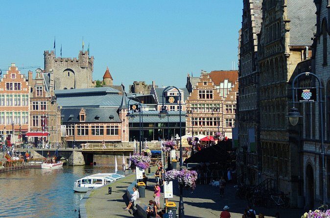 Private tour to Ghent from Brussels (5hours walk & drive) - Gravensteen Fortress: Medieval Power in the City Center