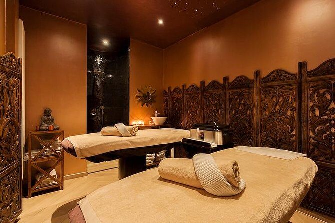 Private Wellness (3 hours) - Couples packages with duo massages, bubbles, chocolates, and tapas