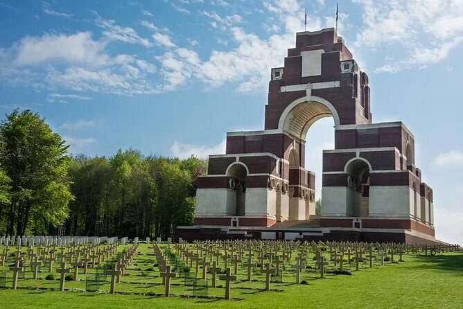 Private World War I Battlefield Tour from Brussels to Flanders - Vladslo German Military Cemetery: starting with grief and family